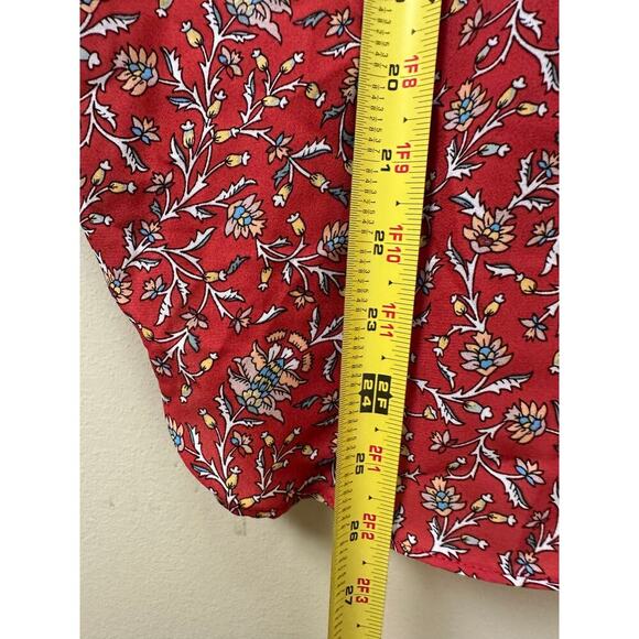 Max Studio Size XS Red Wrap Blouse Work Floral Boho Lightweight Vacation Top - Picture 8 of 11